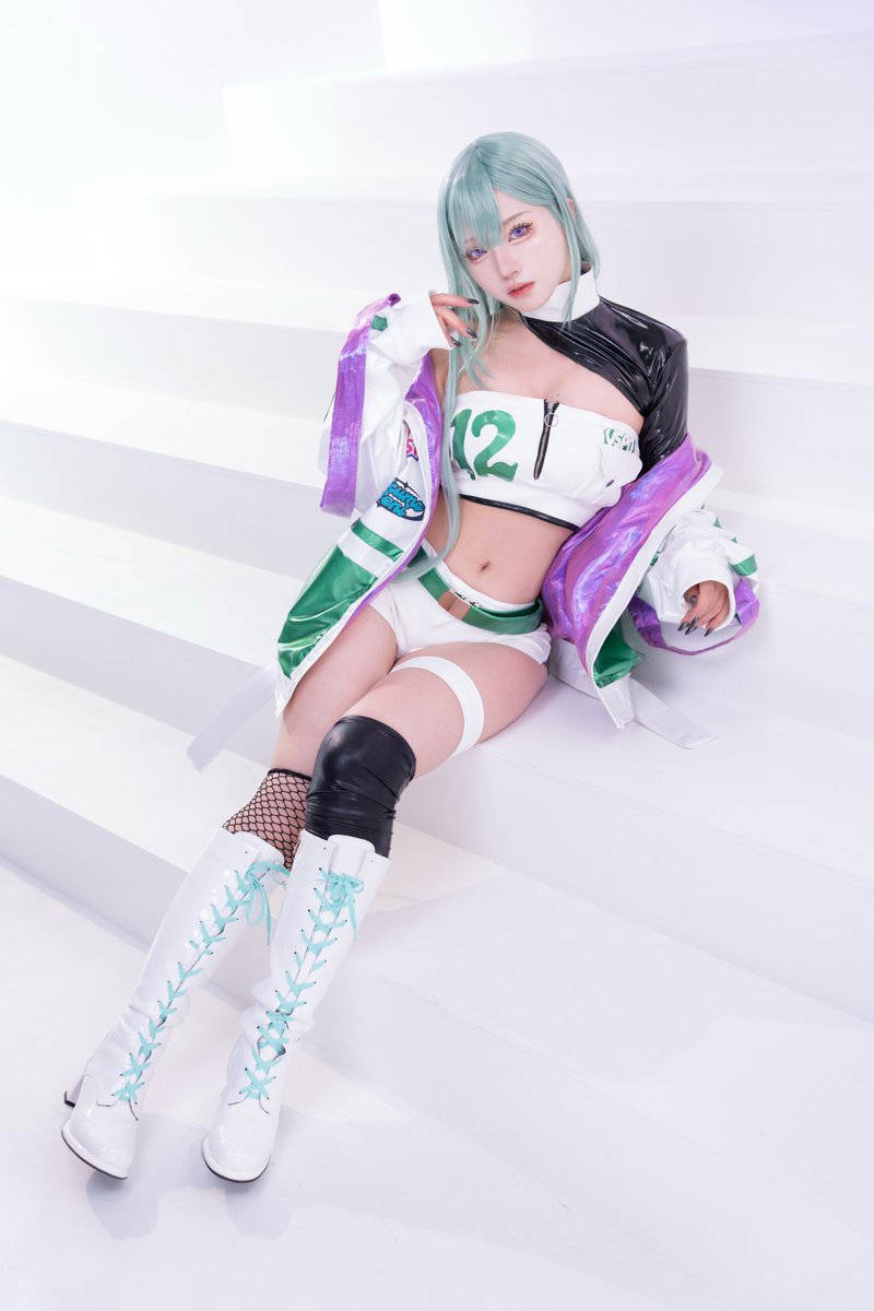 ぶいすぽっ！   ※cos
SHOWDOWN衣装

💚八雲べに💚

📸<a href="/sugasugamomiage/">Shara</a> 

 #0824SHOWDOWN併せ