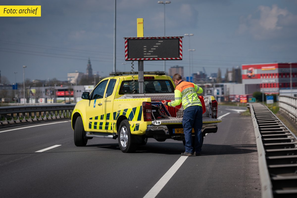 Verkeersongeval met drie voertuigen op de A15 bij Tiel
