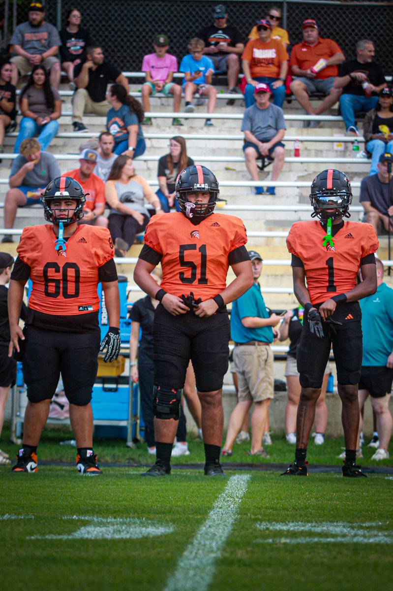 Terren M (@terren_51) on Twitter photo NW vs West Cabarrus
#51
2 solo tackles 
3 assist
2 sacks 
Played both ways
hudl.com/v/2SUyKJ NW vs West Cabarrus
#51
2 solo tackles 
3 assist
2 sacks 
Played both ways
hudl.com/v/2SUyKJ