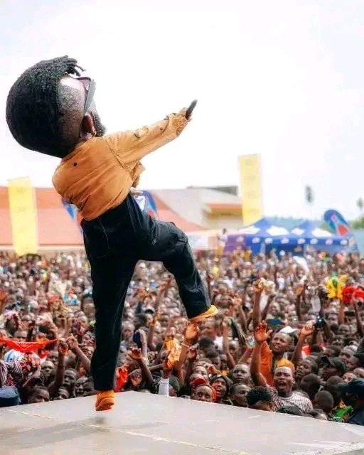 Uyumuhanzi yitwa nde 😍