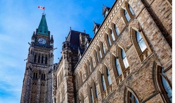 Budget Office reports gov't payroll tops $71B headed for $76B based on current trends despite <a href="/MarkJCarney/">Mark Carney</a> promise of "capping the public service." 
blacklocks.ca/govt-payroll-t… #cdnpoli <a href="/PBO_DPB/">PBO-DPB</a>