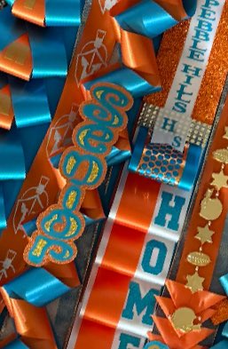 bloom_loaf's tweet image. Starting to work on Pebble Hills- Hoco is late October- get on my growing list now with a small deposit- don’t wait till the last minute 🫶🏻