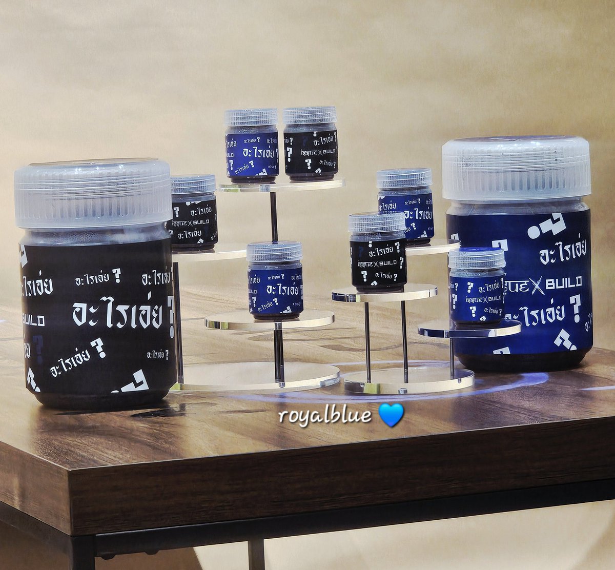 We are getting New Issue collab soon

Right now they are in the process of designing the inhaler 

AUCTION WITH BUILD
#ISSUExBuildCharity
<a href="/JakeB4rever/">BIU.</a>