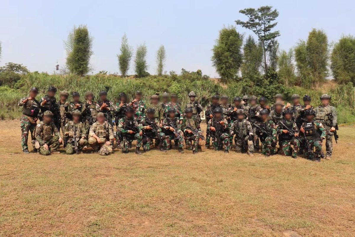 ColdJasonMF's tweet image. 🇯🇵JGSDF SFGp in Indonesia, 2025.
#tactical #specialwarfare #specialforces #military #Japanese #sfgp #tier1 #gears #specialoperation