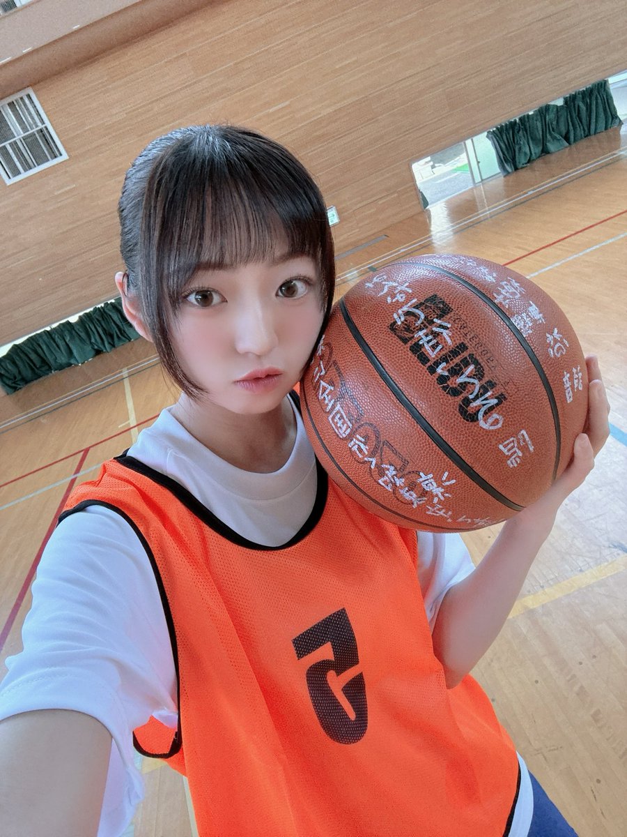 Rina_piano1111's tweet photo. 【✨🌟♡お知らせ♡🌟✨】

SMASH KIDさんのMVに出演させて頂きました♪💕
学校での撮影、とっても楽しかったです🏫✨
優しくて素敵な方々達で暑い中、沢山気にかけて下さりました（т-т）
呼んで頂きありがとうございました！
#SMASHKID さん

オフショです📸 https://t.co/Cjx0qWbJWd