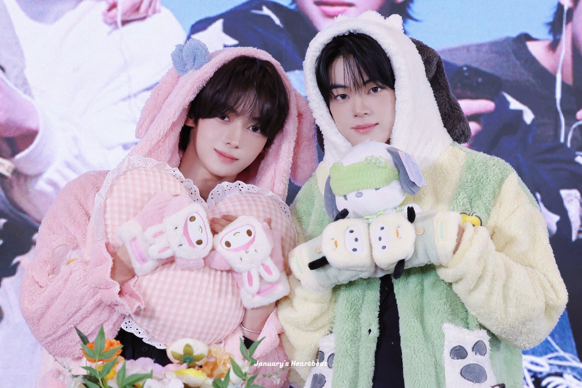Jan_Heartbeat's tweet photo. 250825

My melody&amp;Pochacco
사진 보정을 다시 했어요 (*ෆ´ ˘ `ෆ*)♡ 

#TWS #투어스
#DOHOON #도훈 #ドフン
#HANJIN #한진 #ハンジン
#HANDOZ #한도즈 #ハンドズ
#잘생긴사람즈 https://t.co/XGzwBjf4xQ