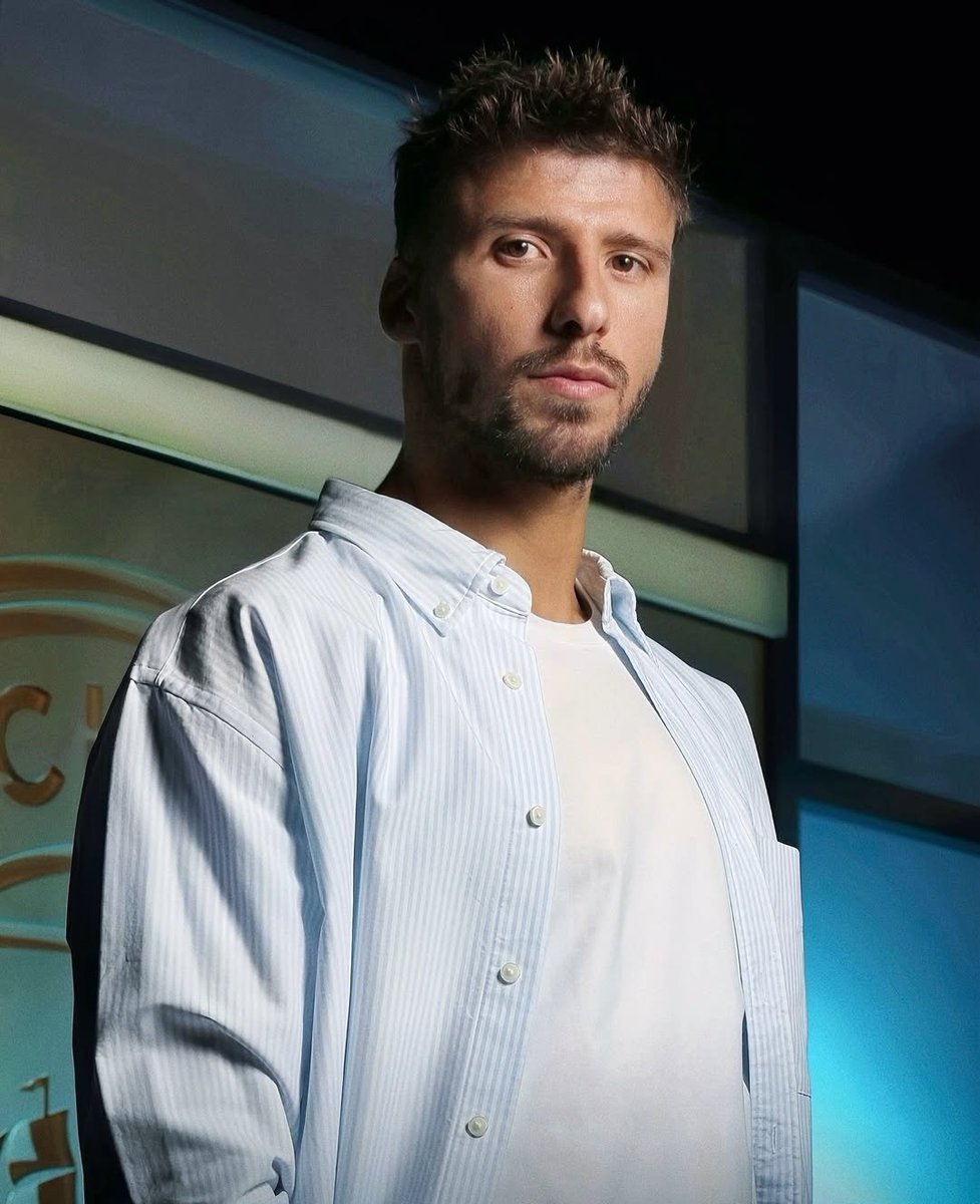 A few photos from my Wednesday interview 😁