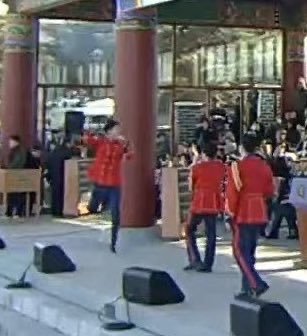 이 구도 영원히 웆낌 걍

이건 세상에서 제일 비싼 웆랄 공연 
똥깨는 나고 관객은 너네 둘