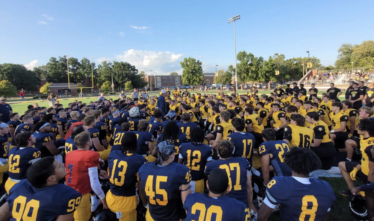 Mike Leonard (@championsmanual) on Twitter photo Really enjoyed hosting <a href="/qbdietz/">Brett Dietz</a> and the DePauw Tigers for our annual scrimmage last night UNDER THE LIGHTS at Faught Stadium! <a href="/DePauwTigersFB/">DePauw Football</a> <a href="/FCGrizFootball/">Franklin College Football</a> #BePhasTor Really enjoyed hosting <a href="/qbdietz/">Brett Dietz</a> and the DePauw Tigers for our annual scrimmage last night UNDER THE LIGHTS at Faught Stadium! <a href="/DePauwTigersFB/">DePauw Football</a> <a href="/FCGrizFootball/">Franklin College Football</a> #BePhasTor