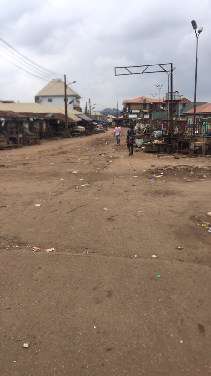 JoyZainab1's tweet photo. There's a festival happening in Akure today called Amรณlรจ(catching thief), and all shops are closed as part of the traditional rites.
Shop owners are expected to comply, as failure to do so will result in penalties
Only pharmacies & patent medicine stores are exempted from this https://t.co/26SJXazbc7