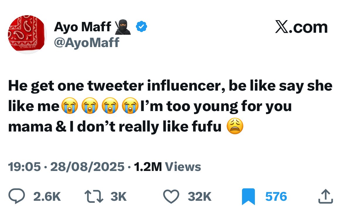 Why else will you keep doing stunts if not to distract us from the fact that your music is trash and your label treats you like trashh that’s why they put you in these positions. 

TFY. 🖐️