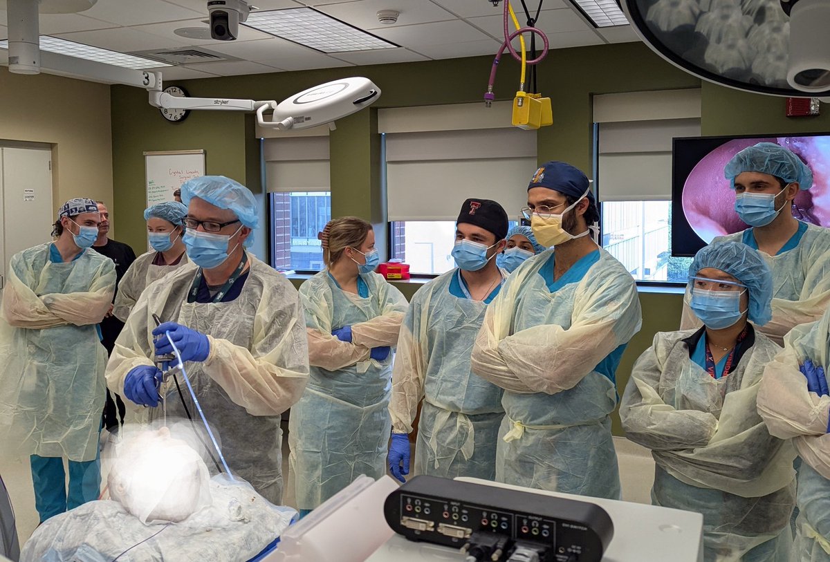 Crystal Lincoln tweet media