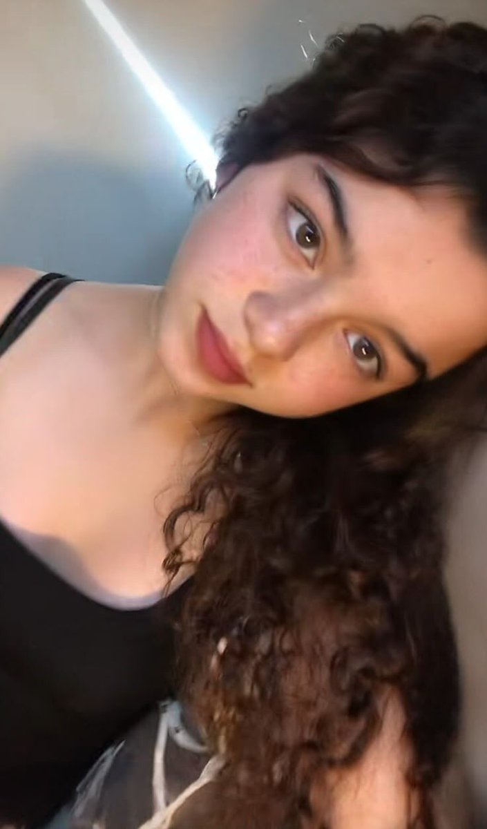 Çillerimi seviyorum