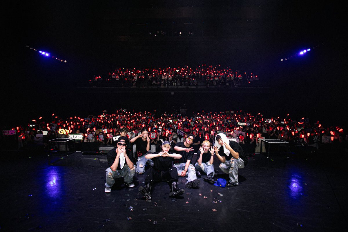 blackj_313's tweet photo. ジナンくんおかえりーー！😭😭🩷✨
@iKONIC_143 #207_JAPANTOUR https://t.co/ROgLyE3zV9
