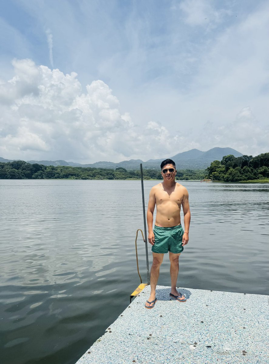 isaael's tweet image. 💚🍀🦜