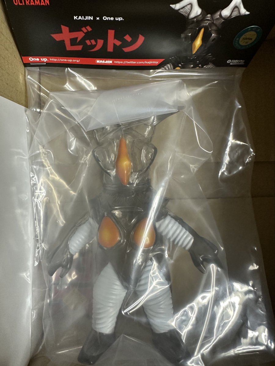 Oneup kaijin カネゴン クリアーレインボー Oneup kaijin