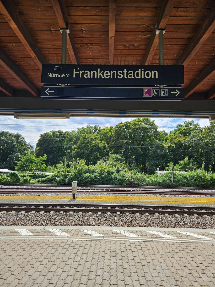 Bin da! Kann losgehen. Vom Feeling her habe ich heute endlich mal wieder ein gutes Gefühl. #nauszumGlubb