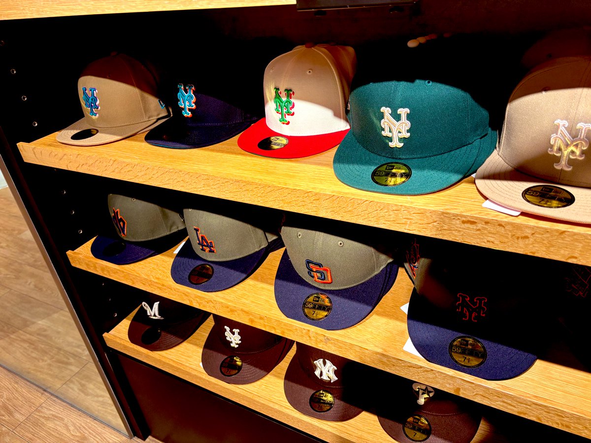 Sobe_bass69's tweet photo. 気になってたキャップ専門店にようやく行けた🧢
秋用のゲットしてきた🙌
#thecap https://t.co/n3tVFrlPdT