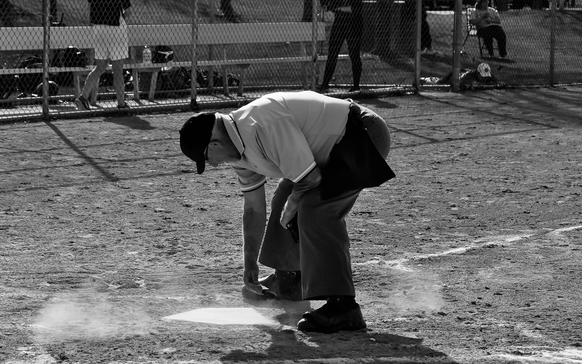 Why Florida Could Benefit from a Regional League for Travel Softball floridafastpitch.com/why-florida-co…