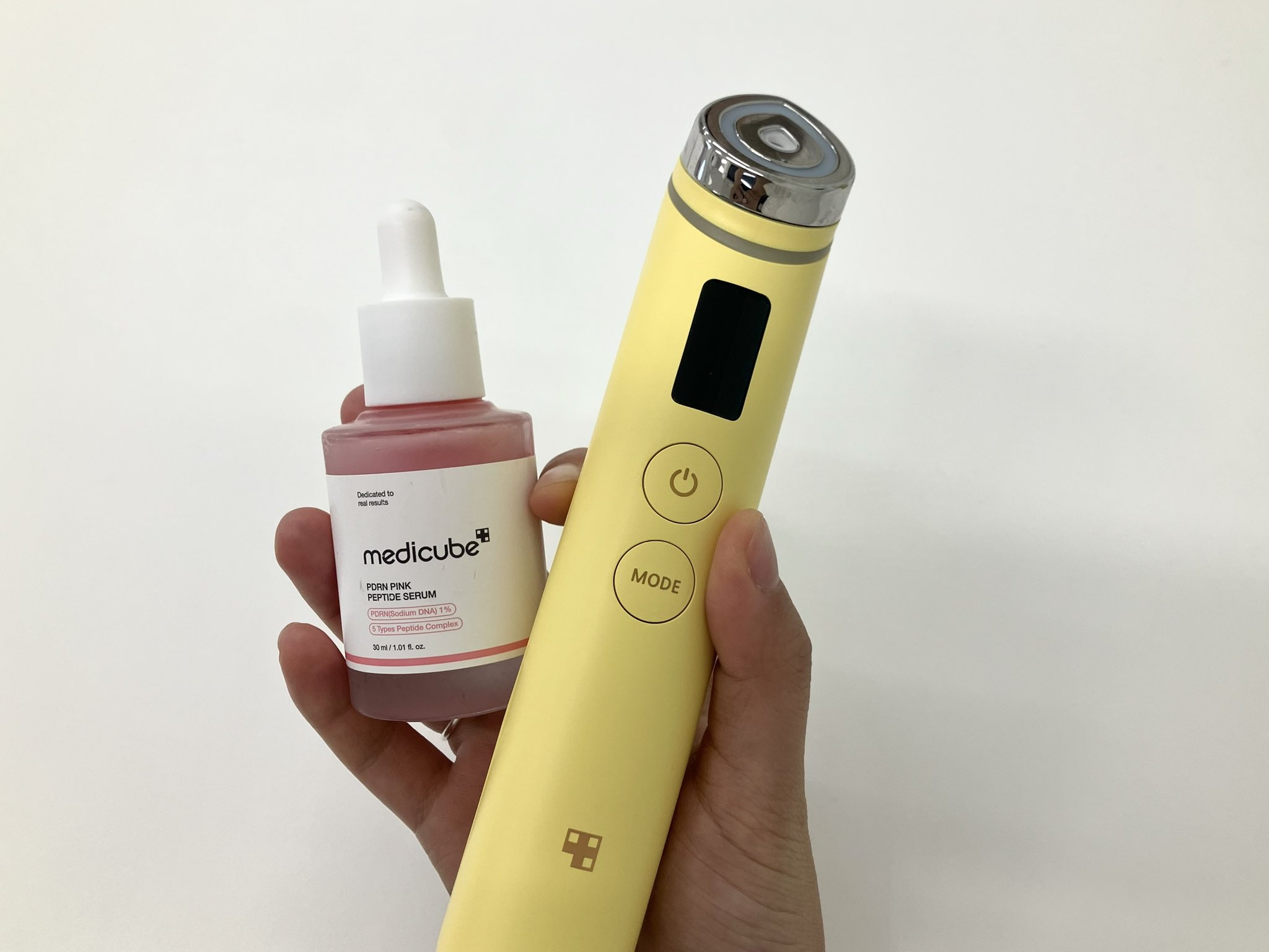 medicube 美顔器 イエロー アイクリーム AGE-Rアイショット / MEDICUBEの口コミ | おすすめ順 | 32件 | LIPS