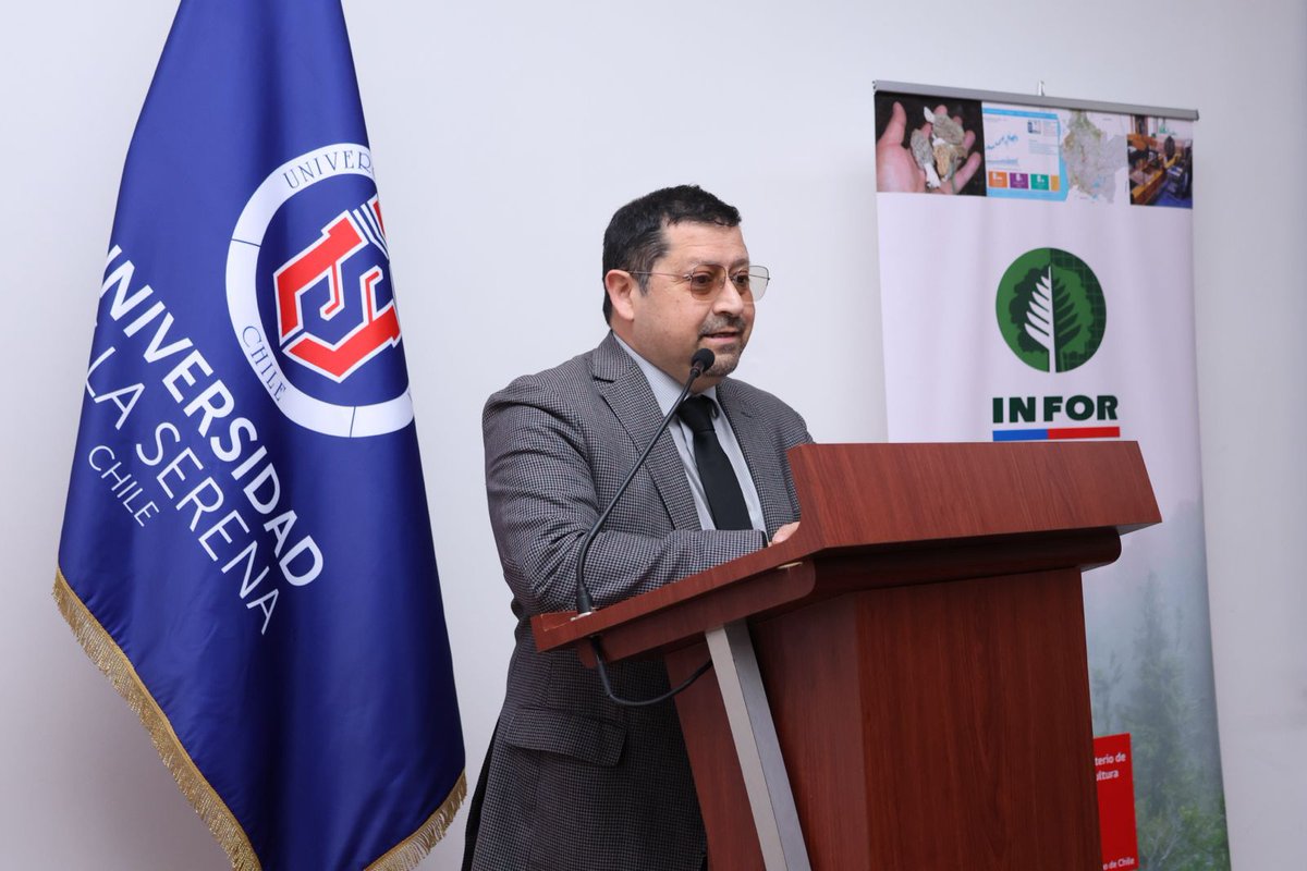 vripuserena's tweet image. 🌿✨ ¡10 años del SIMEF y hallazgos del Inventario Nacional de Biodiversidad!✨🌿

  🔍 Durente el evento expertos nos contaron sobre la  importancia de los monitoreos a largo plazo y los asombrosos hallazgos  del Inventario Nacional de Biodiversidad 🌎🐞. @userena