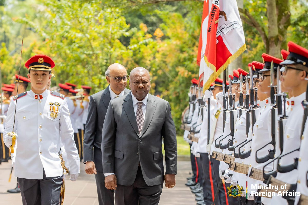 S_OkudzetoAblak's tweet photo. His Excellency John Mahama has become the first Ghanaian President in history to be invited by a President of Singapore on a State Visit. 

But his visit was not just for the history books; he made profound impact by securing US$1billion worth of investment deals. 

Here are some of the major investment partnerships integral to President Mahama’s Reset Agenda:

1) OLAM has committed to spend US$200million for establishing new projects in Ghana. The projects include a new 43,000 metric ton pasta processing plant to be opened next year and feed processing plants for poultry and aquaculture. Some 4,000 jobs are expected to be created;

2) Shangri-la has pledged to construct a US$300million green ultra-modern iconic 5-Star Hotel with a grand mall for local and international brands and a convention centre to make Ghana the West African conference destination;

3) A 10,000 capacity students hostel for the University of Ghana;

4) New Kotoka International Airport enhanced security and scanners project which aligns with latest global standards to check smuggling and drug trafficking; 

5) Cooperation to expand Ghana’s Tema Port and revive the Tema dry dock; 

6) Construction of a new jetty for oil ships;

7) Cooperation with Singapore’s Land Transport Authority to establish Testing Labs across Ghana to ensure only certified quality materials are used to construct durable roads; 

8)Collaboration of the central banks of Ghana and Singapore to launch a common payment platform to boost trade and international commerce between Africa and Asia; 

9) A TVET arrangement with the Singapore Institute of Technology (SIT) to establish a model Accra Institute of Technology; 

10) Execution of projects under our bilateral Carbon Credit Agreement.

In addition to these transformative projects — Ghana and Singapore signed an MoU for regular high-level political consultations, agreed to finalize negotiations on a Bilateral Investment Treaty (BIT) and secured support for ORAL through a capacity building cooperation for forensic investigators. 

Also, under a special public service reset initiative, the first batch of 18 Chief Directors of Ghana’s Ministries will travel to Singapore next month (September 2025)  for an intensive capacity building and knowledge-sharing leadership bootcamp. 

President Mahama announced that Ghana is set to establish a Consulate in Singapore by 2026.

Singapore has already opened Enterprise Singapore in Accra to oversee its West African investment portfolio. 

As President Tharman Shanmugaratnam of Singapore indicated: “President Mahama is a man on a mission. He is determined to see his country and its young population succeed.”

Our two modern founding fathers who instructively were great friends and were noted for their frequent  exchange of letters — Kwame Nkrumah and Lee Kuan Yew, will be exceedingly ecstatic with the rekindling of high-level impactful Ghana-Singapore relations. 

We shall continue to make sure our approach to diplomacy delivers the transformation and reset Ghanaians voted for, overwhelmingly. 

For God and Country 🇬🇭 🙏🏾