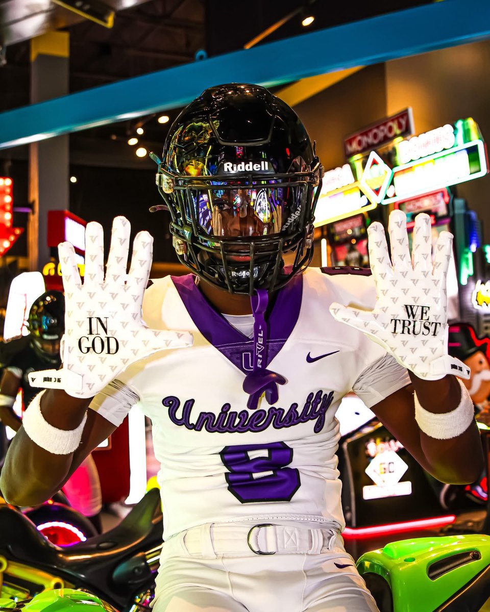 It’s Game Day!!! At 7pm tonight I get to call my shot. Wearing #8 and you know the 8 ball 🎱 wins the game. Eight is Great!!!