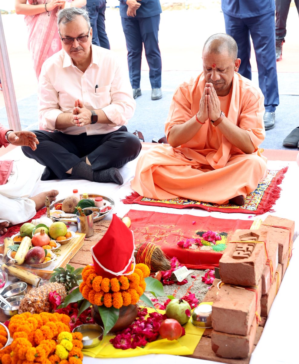 FMNewsUp's tweet image. CM योगी ने लखनऊ में राज्य निर्वाचन आयोग कार्यालय भवन का शिलान्यास किया, कार्यक्रम में किया संबोधन I #CMYogi
#YogiAdityanath
#LucknowDevelopment
#UttarPradesh
#StateElectionCommission
#FoundationStone
#GoodGovernance
#UPPolitics
#YogiInLucknow
#NewBeginnings