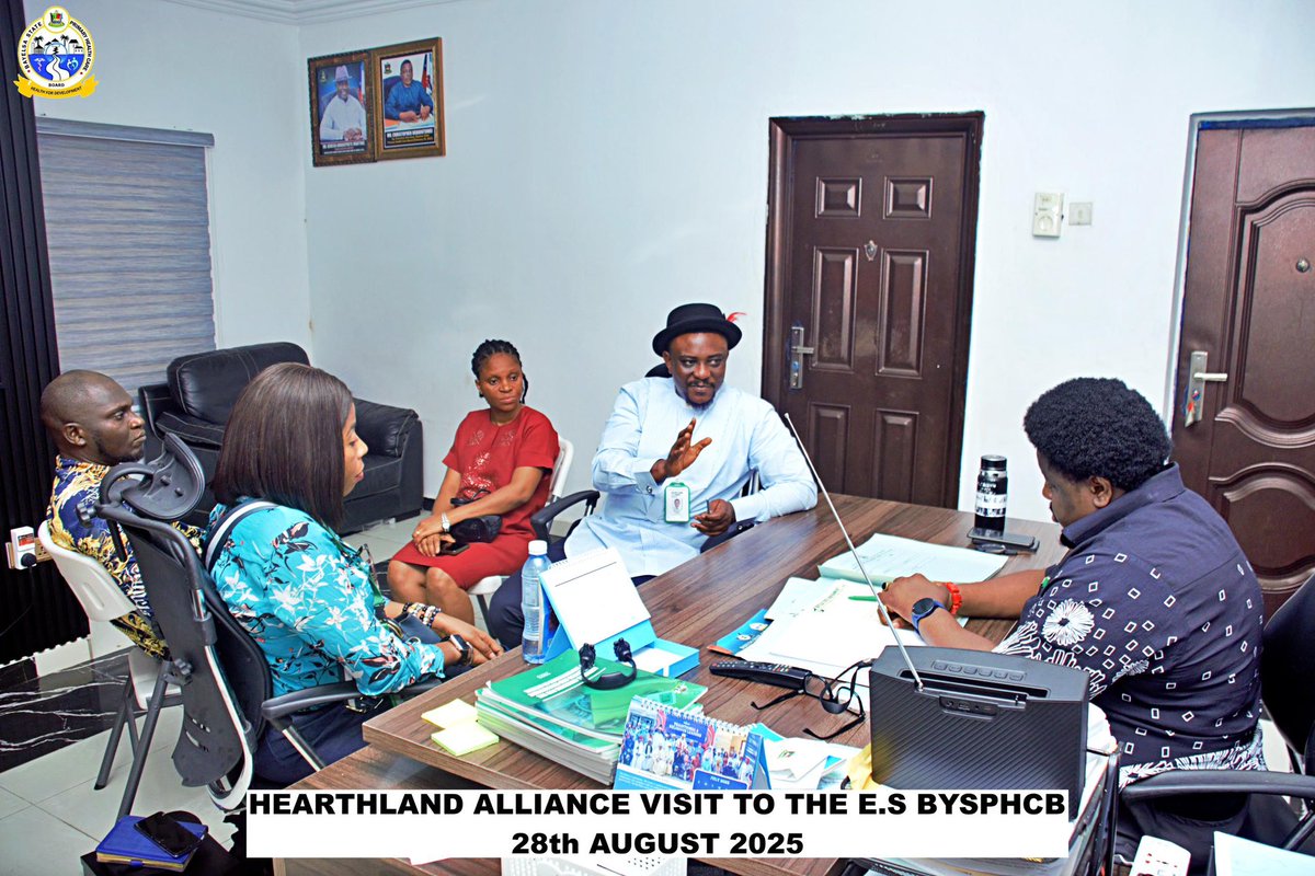 bysphcb's tweet image. Heartland alliance visit to the Executive Secretary, Bayelsa State Primary Health Care Board on the 28th of August 2025. The meeting was focused on Collaborative Healthcare Models, Capacity Building, Health Program Development, Advocacy and policy.
#bysphcb 
#healthgistbybysphcb