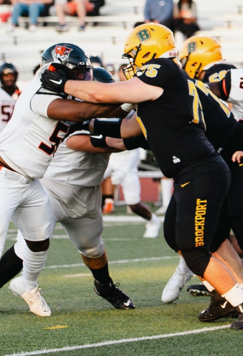 🚨COLLEGE CAPTAINS🚨

Captain for HS Team TREMENDOUS honor! Being selected for COLLEGE team ANOTHER LEVEL! CONGRATS 2025 College 🏈 CAPTAINS!
⁦<a href="/perricone651/">perricone65</a>⁩ ⁦<a href="/Marist_Fball/">Marist Football</a>⁩ ⁦<a href="/antdematteo15/">Anthony DeMatteo</a>⁩ ⁦<a href="/RPIFootball/">RPI Football</a>⁩
⁦<a href="/Adam10174/">Adam Montalvo</a>⁩ ⁦<a href="/BPort_Football/">Brockport Football</a>⁩