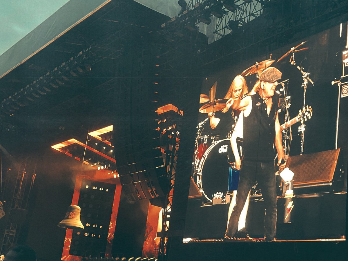 acdcsdevil's tweet image. murrayfield stadium, edinburgh, scotland | august 21st 2025. 🏴󠁧󠁢󠁳󠁣󠁴󠁿⚡️
•
📸 photos by me.