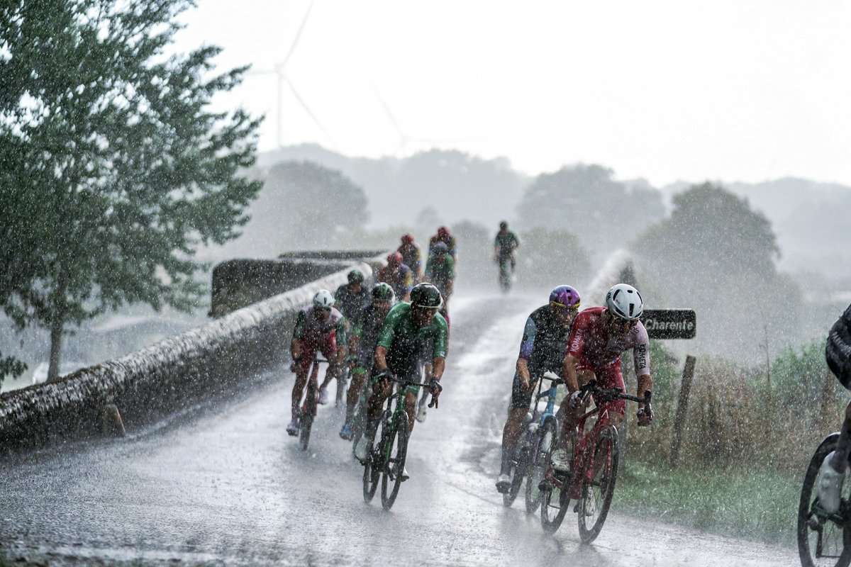 Team Polti VisitMalta (@poltivisitmalta) on Twitter photo ๐ซ๐ท #TPC2025 The peloton, which is 1'25" behind the breakaway, is already on the final circuit 45 kilometers from the finish line ๐
๐ง๏ธ๐ง๏ธ๐ง๏ธ
๐ธ <a href="/SprintCycling/">SprintCycling</a> ๐ซ๐ท #TPC2025 The peloton, which is 1'25" behind the breakaway, is already on the final circuit 45 kilometers from the finish line ๐
๐ง๏ธ๐ง๏ธ๐ง๏ธ
๐ธ <a href="/SprintCycling/">SprintCycling</a>