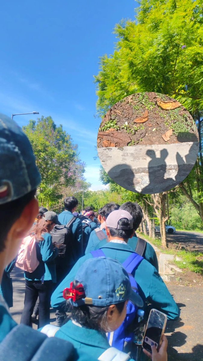 macuroo_mi's tweet image. Day 3 panas tp masih mending ngl.
Aku cosplay jadi Bonnie yayayay (bayangannya doang lol) 

I dont wanna talk much but if today&apos;s a song that&apos;ll be tablet/toboe
#Day1MenjadiVenturions
#LiveLongLearner
#MengakarKuat
#OSKMITB2025
#KATITB2025