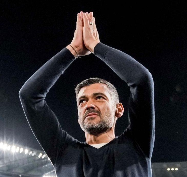 Sérgio Conceição Milan'ı 8. yaparak kulüp tarihinin son 10 yıldaki en başarısız sezonunu geçirdi. Bu adamı hangi akla hizmet aday olarak gösterdiniz ?