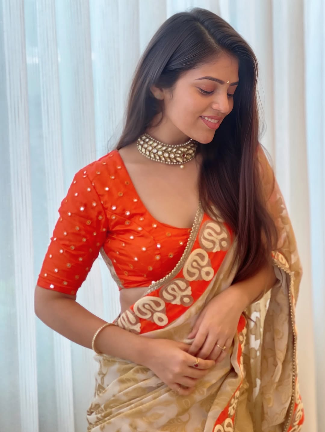 GzhffiCbkAIH5DE?format=jpg&name=large