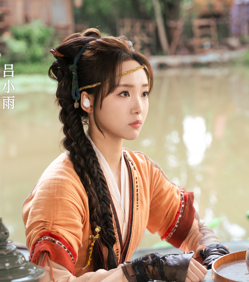 gwenchanax2's tweet photo. I was so focused on leads that I didnt realize #XiaoYuDian was in #shadowlove as well! And she looks amazing with this costume setting😍 I was wishing to see her in costumes after watching #PerfectMismatch #CDrama https://t.co/M9N9FlT7Rj