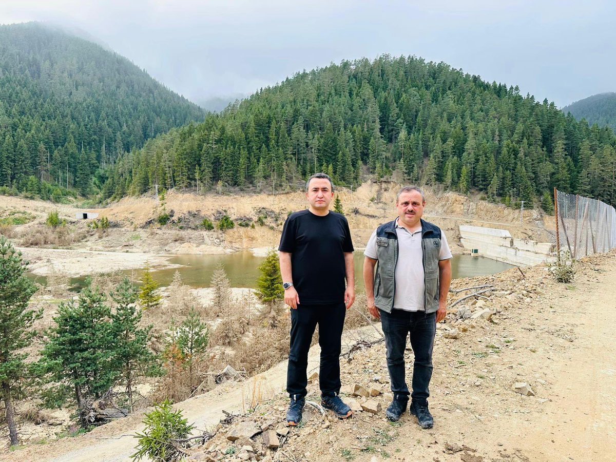 Kaymakamımız Sn. Ahmet KAVANOZ, Espiye Karadoğa Orman İşletme Şefliğini ziyaret ederek yürütülen çalışmalarla ilgili bilgi aldı.