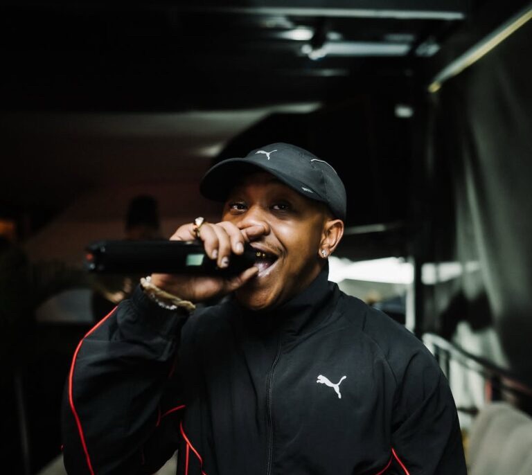 Young Stunna Shows Off Style and Energy Ahead of Scorpion Kings Live With Friends - is.gd/viTgaJ #News #Amapiano