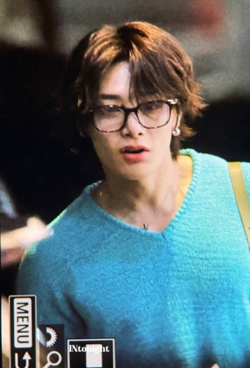 dailyinnieluv's tweet photo. jeongin...he's so beautiful.... https://t.co/KFr3yd3NI9