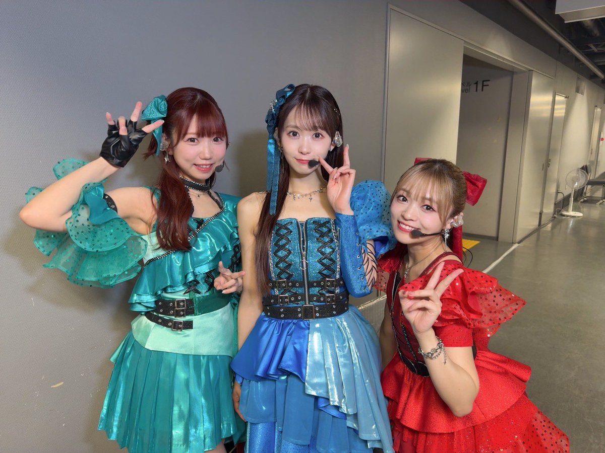 i☆Ris (@iris_official_) / X