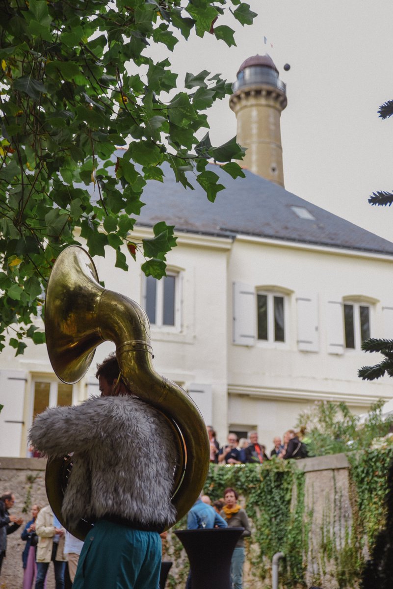 🎨 La Villa La Frégate inaugurée au cœur du Péristyle à #Lorient
Un nouvel espace culturel gratuit dédié aux arts visuels, plastiques, audiovisuels, métiers d’art et design d’objet.
📅 Premières expositions à découvrir dès le 13 septembre.
➕d'infos : lorient.bzh/villalafregate