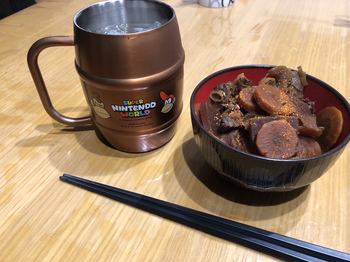 残業で遅くなったので、1人で晩酌🥃