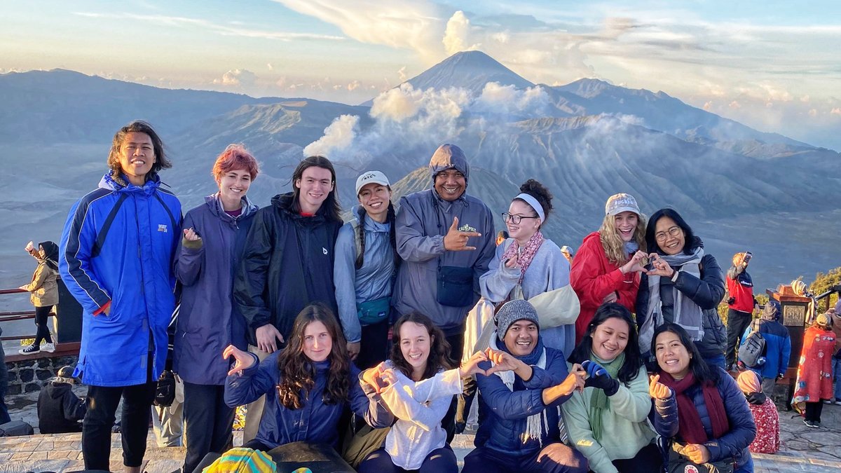 🎉 Applications for Summer and Fall 2026 programs are officially OPEN! This year, we’re thrilled to introduce 7 new semester programs and 3 new summer programs, giving you more paths than ever to take your studies global 🌏 🌎 🌍

Start your journey here: ow.ly/aY7r50WNP8E