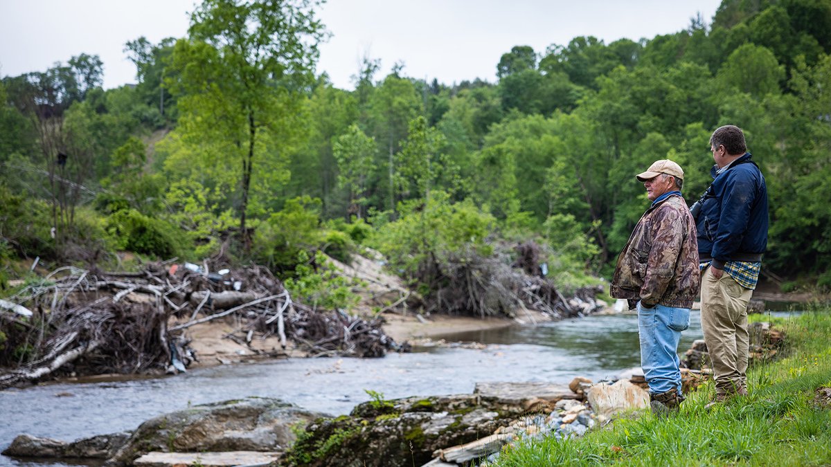 Out of devastation, new growth takes root. 🌱

When Hurricane Helene left behind immense destruction in western North Carolina, NC State Extension partnered with local farmers and families to deliver research-driven solutions. 

Read the full story: 🔗magazine.cals.ncsu.edu/hurricane-hele…