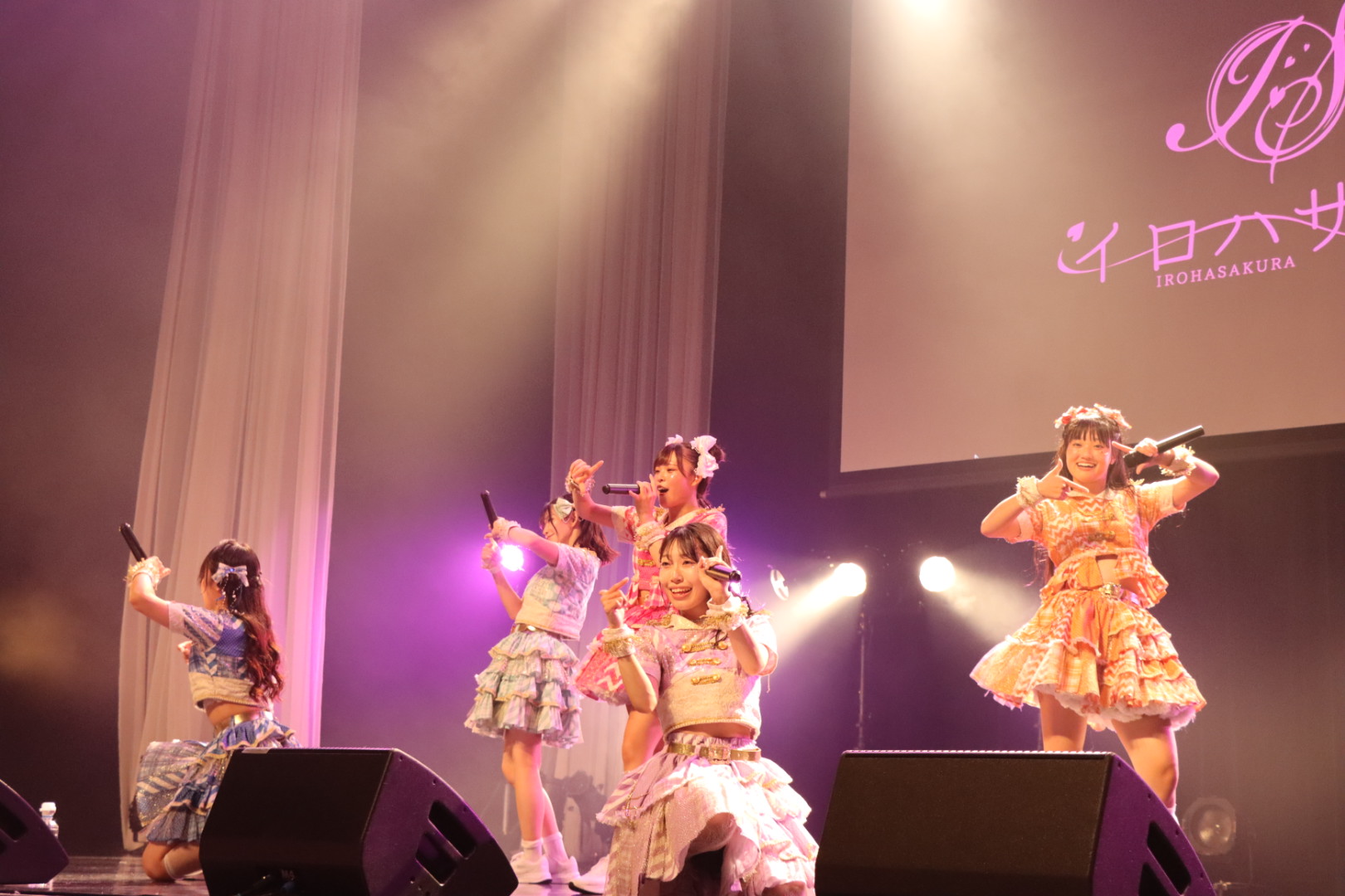 R*9様 ラブカ　PE+ 花宮初奈　月音こな　菅叶和　来栖りん R*9様 ラブカ PE+ 花宮初奈 月音こな 菅叶