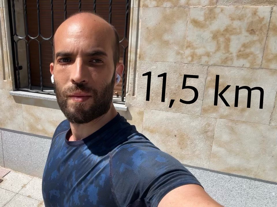 David_Cadd's tweet photo. 🏃🏻 #SoyRunner 🏃🏻
Regresar a casa también es volver a mi rutina: 11,5 km disfrutando del camino.
📊 11,53 km | 1h09’ | 894 kcal https://t.co/rVJgbLiqb5