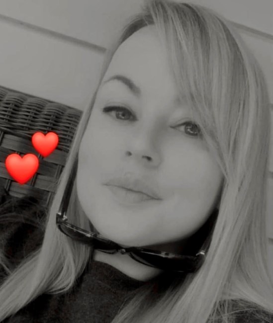 MOMENT OF SILENCE: We ask you to join us for a moment of silence in honor and recognition of Destiny for her lifesaving gift of organ donation. 

“Loving daughter, mother, sibling and friend."

 -Tribute submitted by Destiny’s family.