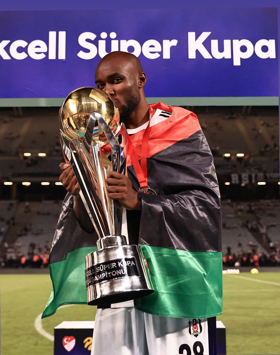 @besiktas 
Thank you for everything I wish you great season and all the best  🦅🤍🖤