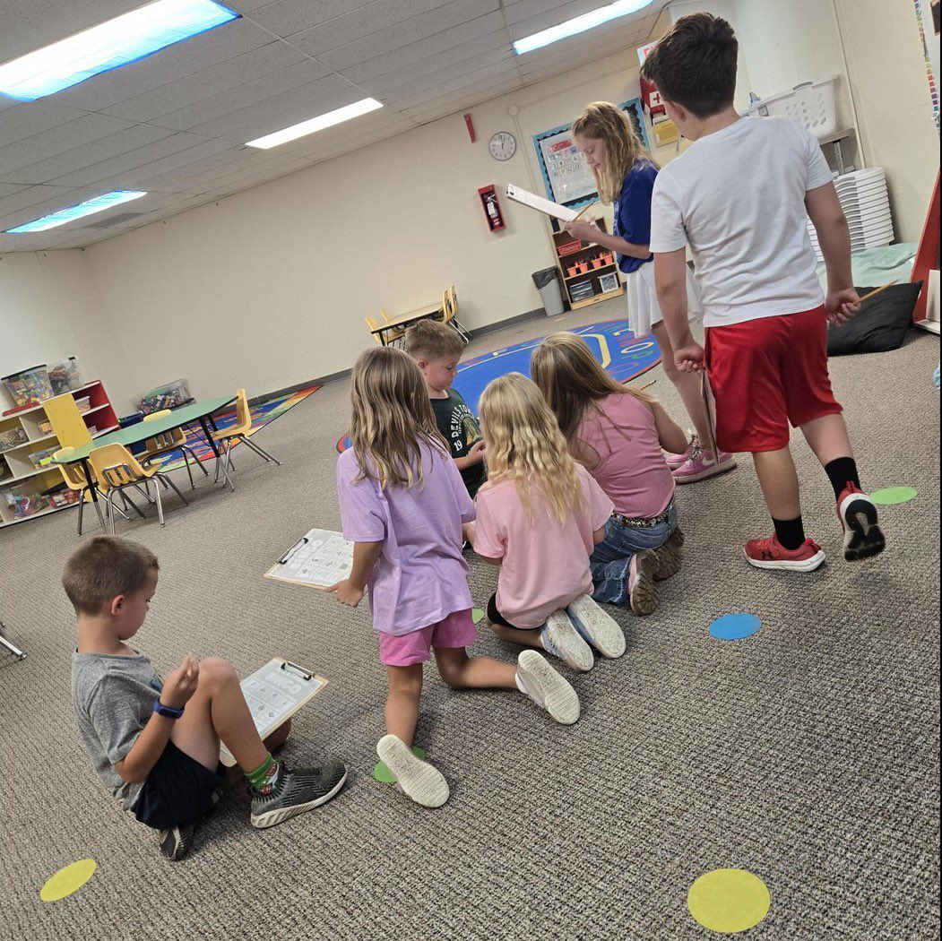 The school year has started and we are making friends by playing “Find a Friend BINGO”!