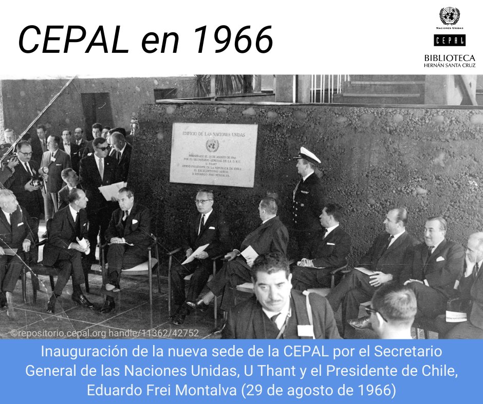 📸29 de agosto de 1966: El Secretario General de la #ONU, U Thant, y el Presidente de #Chile, Eduardo Frei Montalva, inauguran la nueva sede de la #CEPAL en Santiago, un hito del modernismo latinoamericano y parte del patrimonio cultural de Chile.

#HistoriaCEPAL